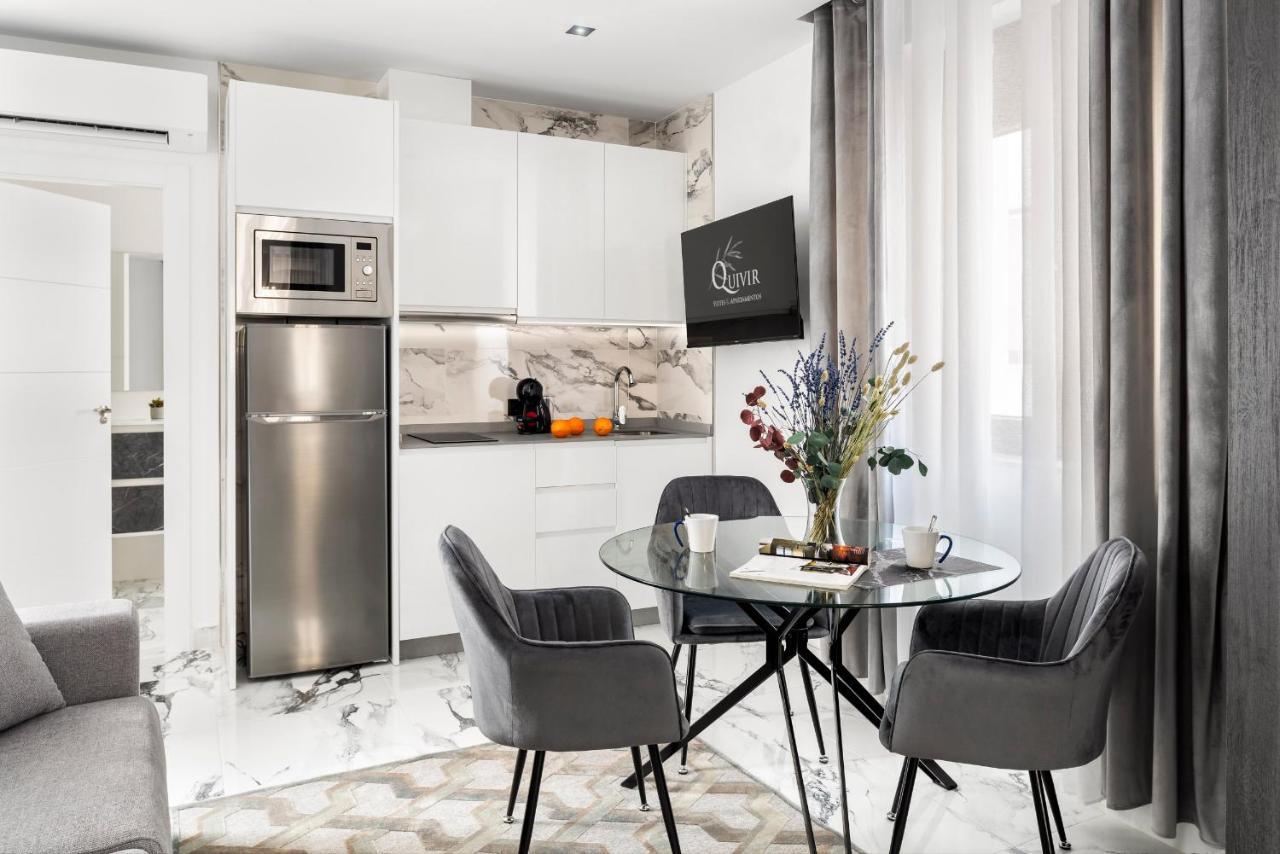 Quivir Apartamentos Deluxe Casa Del Arco アンドゥハル エクステリア 写真